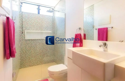 Casa de alto padrão à venda em Sousas com piscina, energia solar e 4 quartos em Campinas