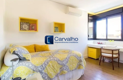 Casa de alto padrão à venda em Sousas com piscina, energia solar e 4 quartos em Campinas